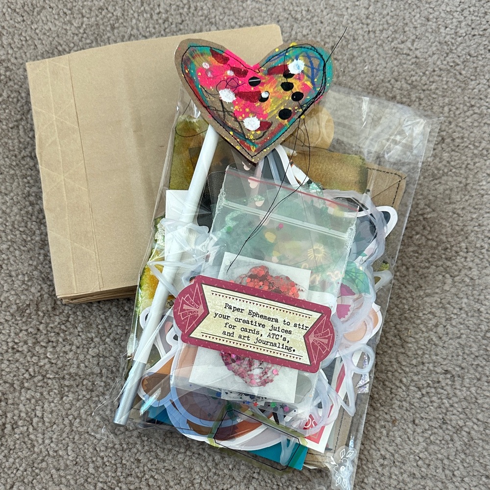 Ephemera pack and brown paper bag journal set